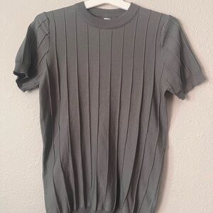 Gray Ribbed Short Sleeve Sweater